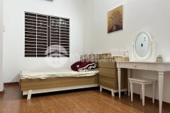 Mỹ đình, nhà đẹp 50m2 nhỉnh 5 tỷ, gần ngõ ô tô đi, gần nhiều trường học