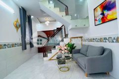 Bán nhà 1 trệt 1 lững ở tân túc bình chánh