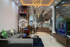 Cần bán nhanh nhà phố trần hưng đạo giá 13.3 tỷ, 46mx5t, mới đẹp, oto vào