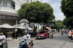 Nhà hẻm xe hơi thẳng 1 trục, sát mặt tiền cống lở, 3 tầng nhà đẹp nhỉnh 5 tỷ