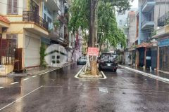 Nha đep phân lô gia thuy vi tri đep đương rông via he 2 bên khu dân cư vip tiên i