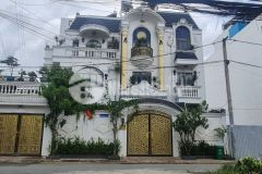 3.6tỷ dt 99m2 nhà c4 lê văn chí linh trung thủ đức đang cho thuê 8,5trt.