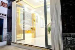 03 tầng mới vào ở ngay sát hẻm ô tô 35m2 3.58 tỷ tạ quang bửu f1 q8.