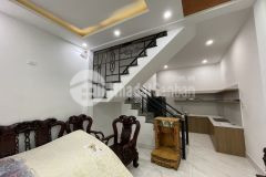 Bán gấp, nhà 2 tầng ở ngay cạnh chợ tam thuận nhỉnh 2 tỷ.