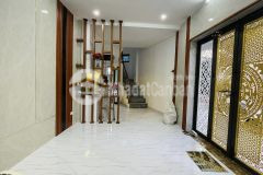 Ban nha đep minh khai hoang mai 35m 4t mt6 gia 3.8 ty, ngo rông, kinh doanh.