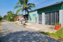 Cần bán 300 m2 giá 390tr kế bên khu công nghiệp thích hợp mua đầu tư xây trọ