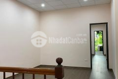 Chính chủ bán gấp tập thể phố láng hạ giá 2,6 tỷ, 120m2, tầng 2. đẹp hiện đại