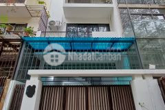 Cần bán gấp liễu giai mặt ngõ oto tránh vỉa hè thang máy 70m2 x 6 tầng phân lô