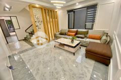 Giá tốt. bán nhà cổ linh, long biên 40m2, 4t giá 4,25 tỷ