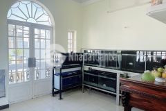 Bán gấp nhà đường tân kỳ tân quý quận tân phú 43m2, giá 5.6 tỷ.