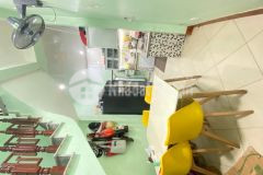 Bán nhà 3t, 43m2, chỉ 2,33 tỷ phố bắc cầu, phường ngọc thụy, long biên