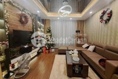 Nhà vip lạc long quân 7.4 tỷ, ô tô đỗ cửa, thiết kế sang trọng hiện đại, lô góc, vị trí đẹp