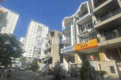 Tôi định cư nuóc ngoài cần bán gấp nhà 100m2 khu himlam quận 7 chỉ 25.5 tỷ tl.