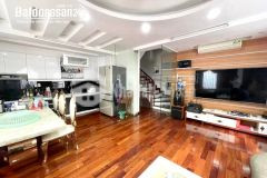 Nay cần tiền bán nhanh nhà phố trần hưng đạo giá 22.5 tỷ, 95mx4 tầng, hiếm bán