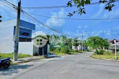 3 lô liền kề, đường 9m5, gần chợ. giá chỉ 750 triêu