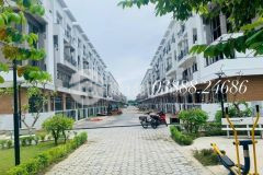 Sốc bán căn liền kề khu đô thị centa vsip thành phố từ sơn cách chợ nih hiệp 4km long biên 6km