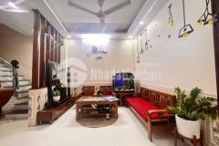 Bán nhà mặt hồ tây, diện tích 50m2,giá 18.9 tỷ