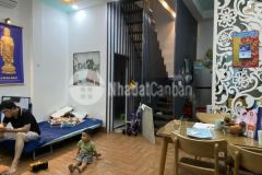 Nhà đẹp 1 trệt 2 lầu khu vực trung tâm đi ra lottemart