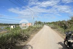 2,7 mẫu đầm 2 mặt tiền ôtô, gần bến phà bình tân cửa đại, tân phú đông, tiền giang