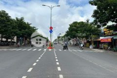 Bán nhanh mt 14,3m lê văn việt dt 247m2 giá 58 tỷ cho thuê 60tr