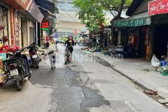 Em mặt phố ô tô nhỏ qua nhà lô góc khương thượng phố nhỉnh 7 tỷ