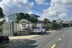 Chỉ 400tr có ngay lô đất đường qh 10m5 sát tthc huyện sẵn sổ.