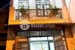 Bán gấp nhà 30m2cầu lớn, hócc môn 2lầu2pn2wcgiá chỉ 330 triệu.