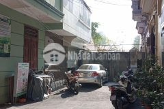 Bán nhà ngõ phố lạc long quân 25,1m 5 tầng 5,4 tỷ