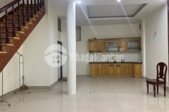 Bán nhà phố lạc long quân 62m 4 tầng 8,3 tỉ