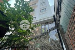 Nhỉnh 3 tỷ sở hữu ngay nhà đẹp nội thất sang thạch bàn long biên