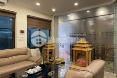 Bán nhà trần thái tông, cầu giấy, ô tô, dòng tiền, dt 302m2, mt 16m, giá 78,95 tỷ