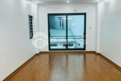 Bán nhà mặt tiền mới xây quận hoàng mai