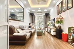 Ô chợ dừa 10m ra phố 5 tầng ở ngay mặt ngõ thông nhỉnh 3 tỷ