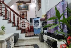 Bán nhà mới tân mai, ngõ ba gác đua, 4 ngủ, 42m, 4 tầng, 4.3 tỷ tl 0865081886