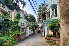 Bán đất ngọc hồi 46m2 mặt tiền 4m ngõ thông ô tô xịn 2.4x tỵ