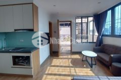 Mặt ngõ, ô tô đỗ cửa, 12 căn hộ phố hồ ba mẫu, đống đa. 0911554873.