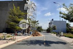 Cuối năm kẹt tiền bán gấp nền đất sổ hồng ngay dt 741 hòa lợi bến cát