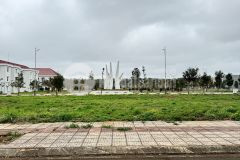 Đất mặt tiền đường rộng 18,5m đối diện công viên giá chỉ 1,76 tỷ