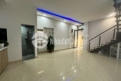 3 tầng nguyễn khoái p2 q4 38m2 2.9 tỷ.