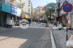 Bán nhà đẹp giảng võ, ô tô đỗ cửa, kinh doanh, 4 tầng,nhỉnh 4 tỷ, lh 0984417892
