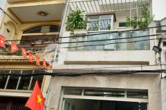 Nhà 1 trệt 2 lầu lê đức thọ p17 gò vấp dt 4x20m hẻm thông 8m. chỉ 10.5 tỷ