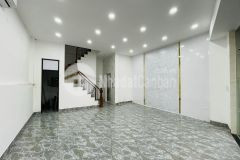 Ban nha măt phô trân khat chân 60m 6t mt15m gia 22 ty, thang may, kinh doanh đinh.