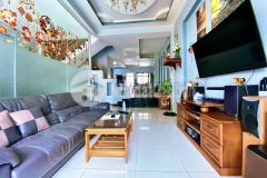 Sát mặt tiền làng tăng phú 130m2 ngang 6.5m giá 7.2 tỷ sổ hồng hoàn công đủ tnpa thủ đức.