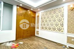 Bán nhà gấp lĩnh nam hàng xóm gamuda nhà mới ô tô vào nhà 42m2, 3.95 tỷ