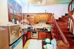 Cho thuê nhà riêng phố vân hồ, dt 40m x 4 tầng, mt 6m, ngõ rộng xe 3 gác, yên tĩnh, giá 12 triệu