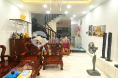Lô góc,hxh thông,huỳnh văn bánh,phú nhuận, ở cho thuê 13trth,49m2,5 tầng,5pn,9.5 tỷ