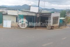 Bán đất tặng nhà cấp 4 hai mặt tiền đường nhựa view thoáng