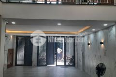 Chính chủ cần tiền bù lỗ kinh doanh cần bán nhà h150 đặng văn ngữ, phú nhuận chỉ 4 tỷ 2 còn tl