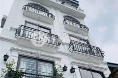 Bán nhà cực hiếm phố cổ linh 35m2, 5 tầng, gần ngõ thông, ô tô đỗ cửa. giá 3,5 tỷ