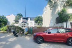 Cực hiếm, đất đấu giá phố lâm hạ, dt138m², mặt tiền 7m, vỉa hè, cách mặt phố chỉ vài mét.